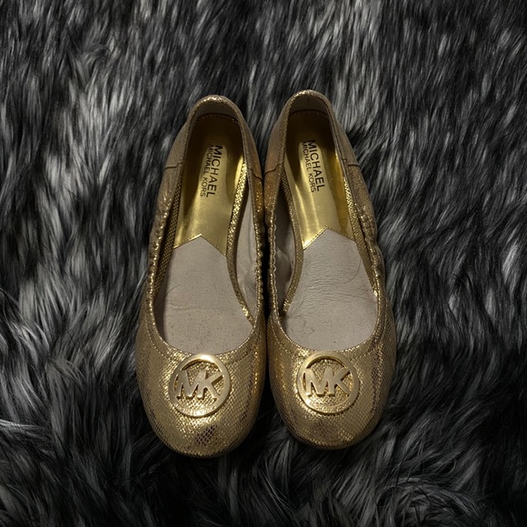 Gold Michael kors flats - Picture 1 of 4